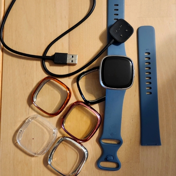 Fit Bit versa 4